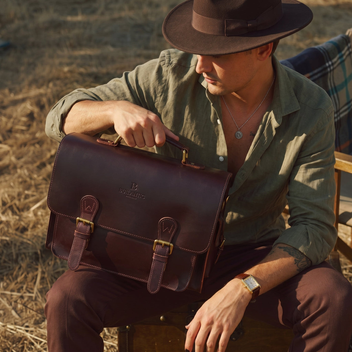 Artisan Satchel — Men's Vintage Crazy Horse Leather Briefcase